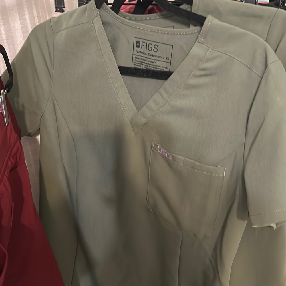 Brand new xs petite jogger and xs Catarina top